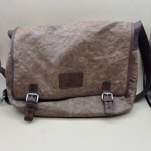 Cole Haan Mens Brown Distressed Leather Messenger Bag Crossbody Laptop Flap Case